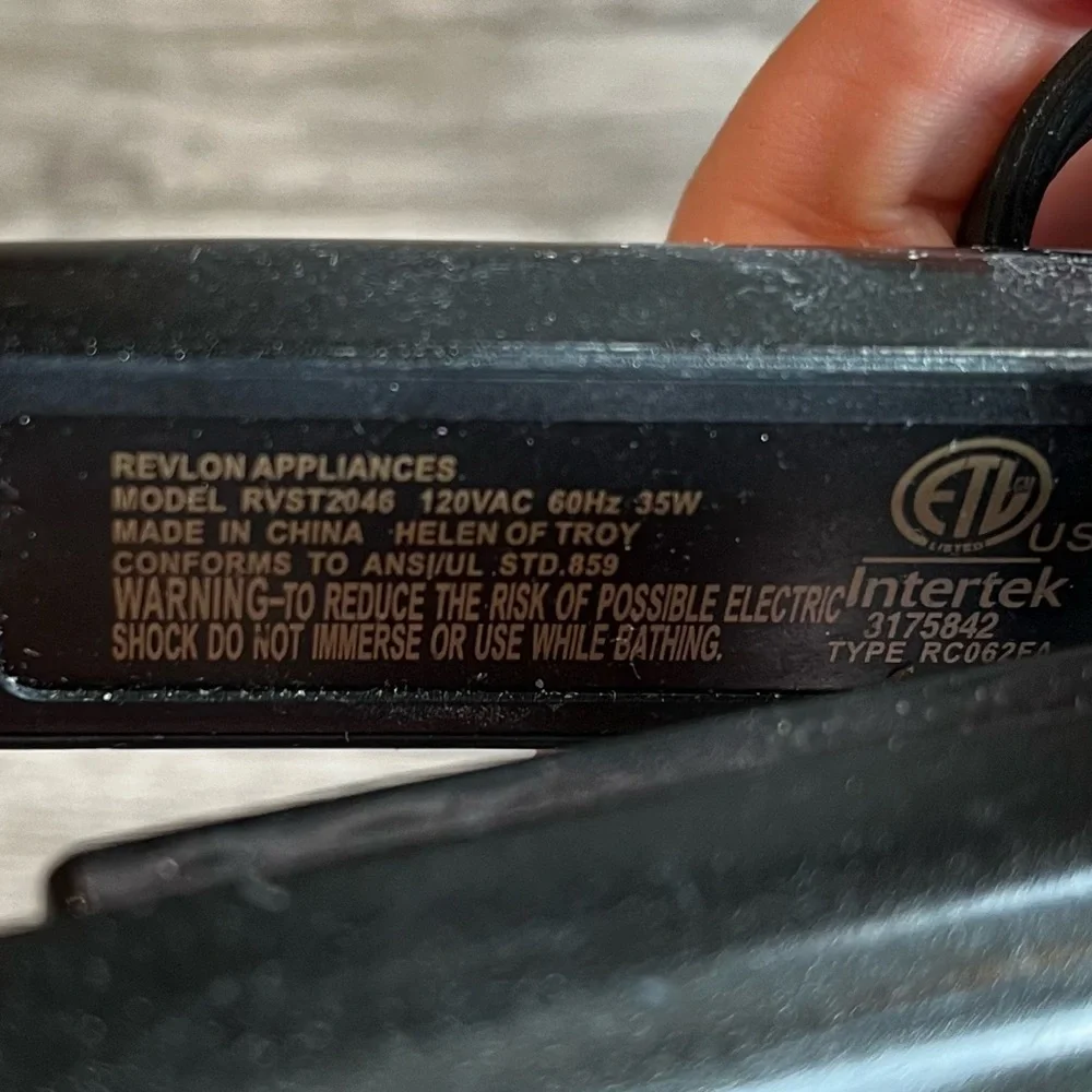 Revlon Hair Straightener Hot Hair Tool with Auto Shutoff 1 Inch Black